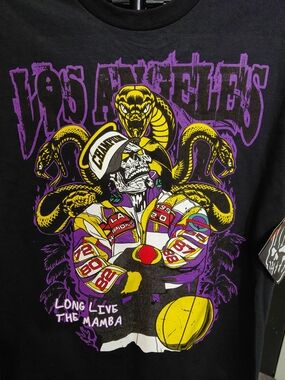 NWT Kobe Bryant MAMBA Brand X Short Sleeve Black Purple Gold TShirt SIZE LARGE